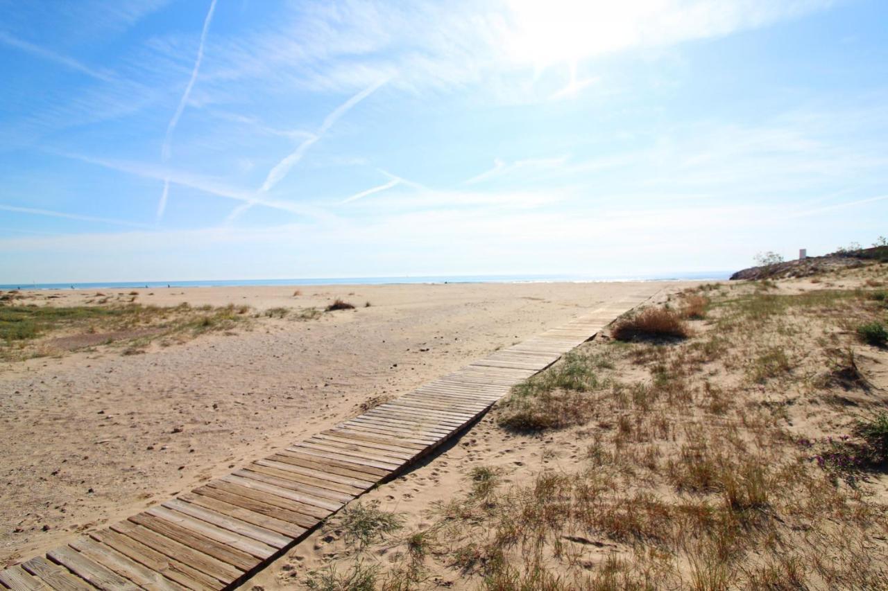 Global Properties, Apartamento De 4 Habitaciones A 100 M De La Playa Puerto de Sagunto Exterior photo
